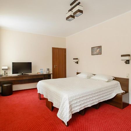 Hotel 12 Jarkov Habitación foto